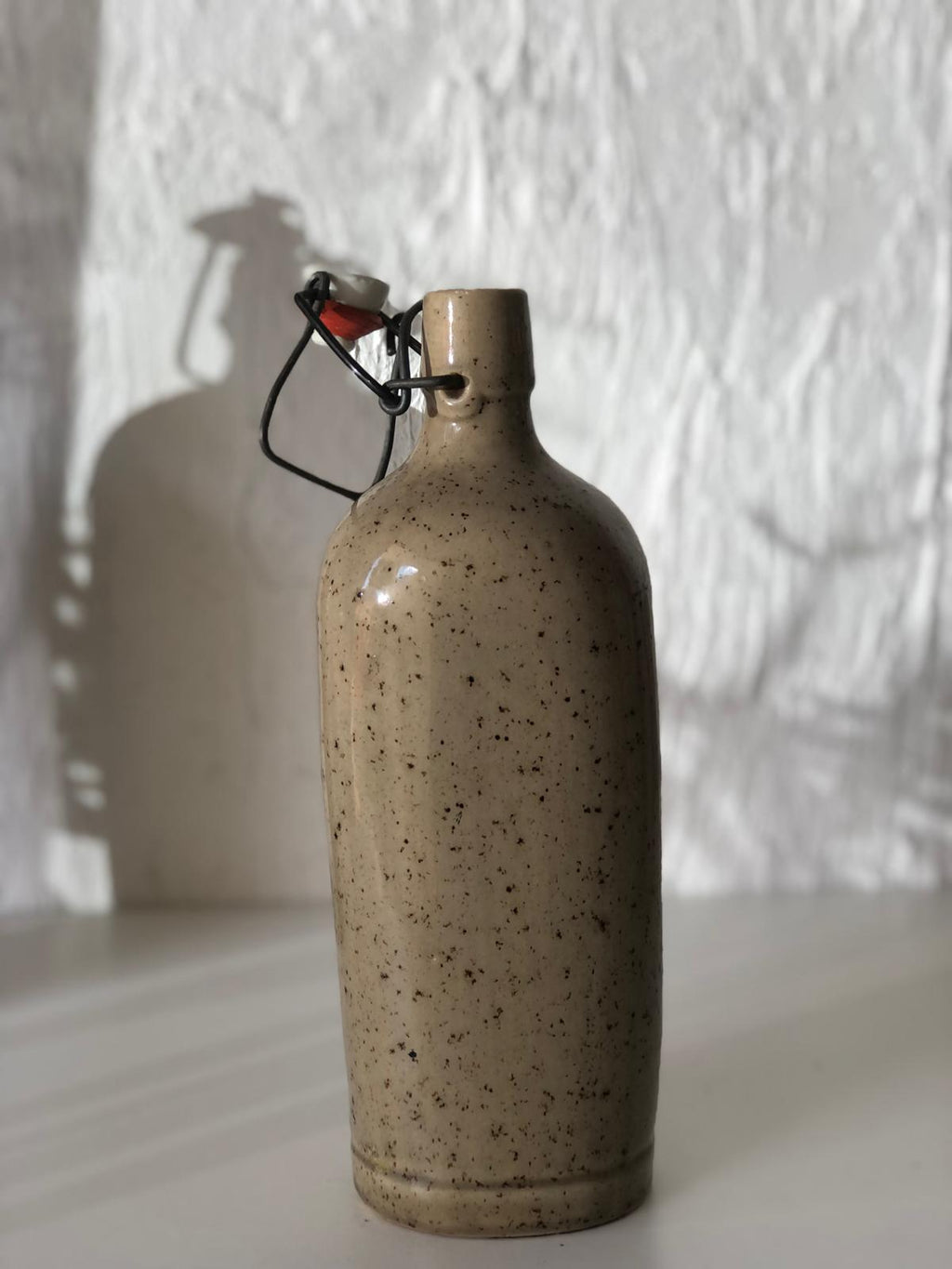 BOUTEILLE_vintage_Gres_Mouchet_avec_son_Bouchon_métallique