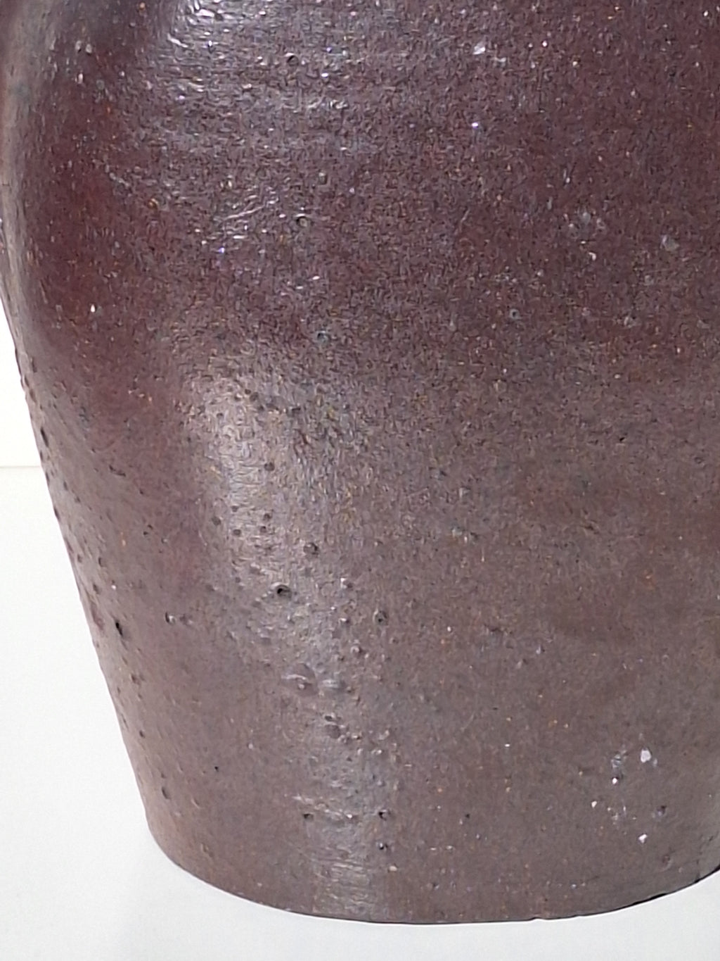 GRANDE CRUCHE . JARRE GRES EMAILLEE LUSTRE