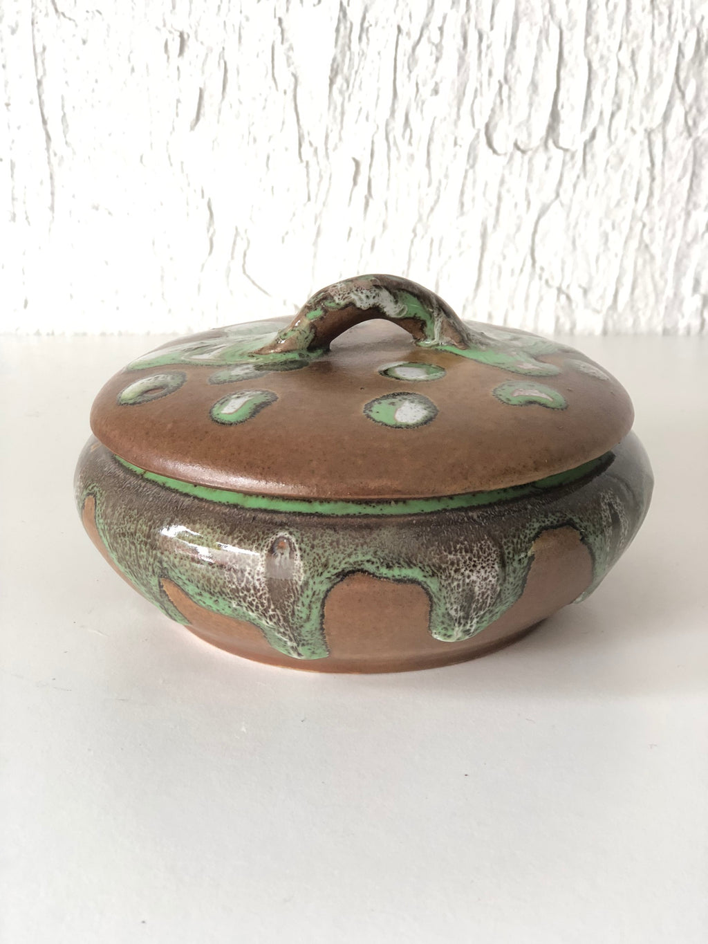 BONBONNIERE Grès de Puisaye  Signé ALFRED LEBRET.