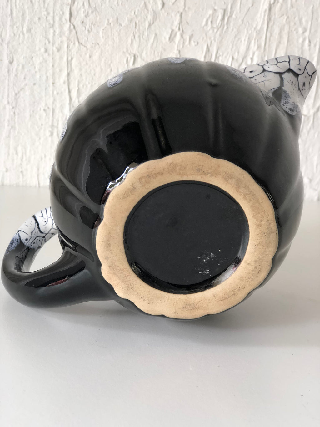 CRUCHE Céramique FAT LAVA