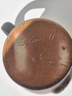 MUG BIERE TERRE CUITE ESTAMPILLEE Signé  Biron 2 6