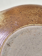 SOUPIERE GRES EMAILLEE BEIGE  ESTAMPILLÉE