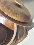 SOUPIERE GRES EMAILLEE BEIGE  ESTAMPILLÉE