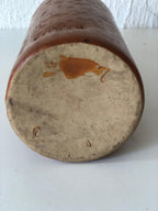 BOUTEILLE en Terre Cuite Estampillé