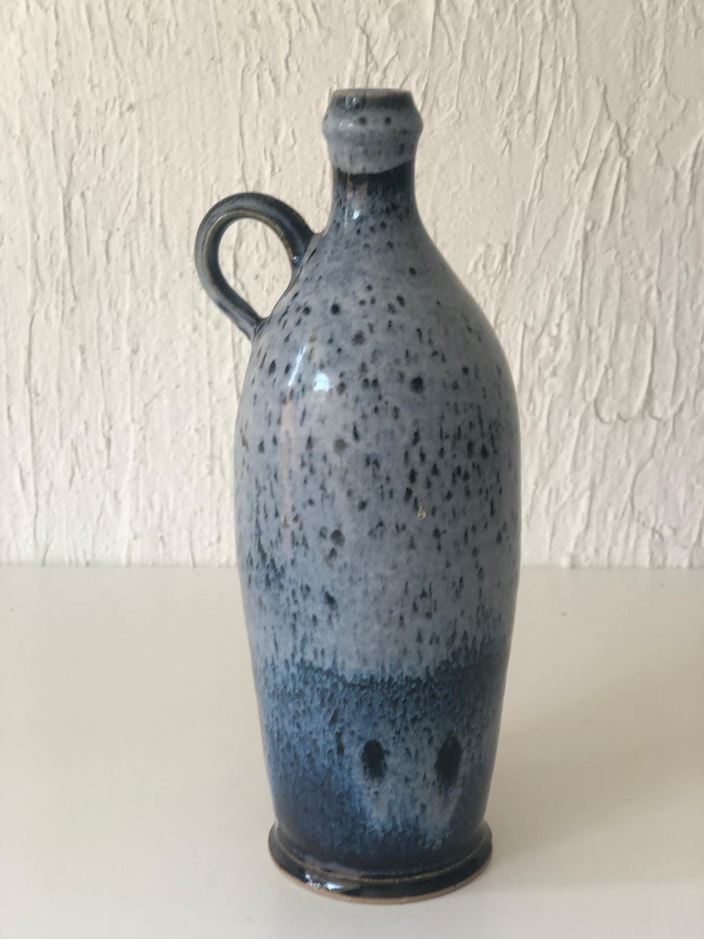 CRUCHE Terre Cuite Estampillé