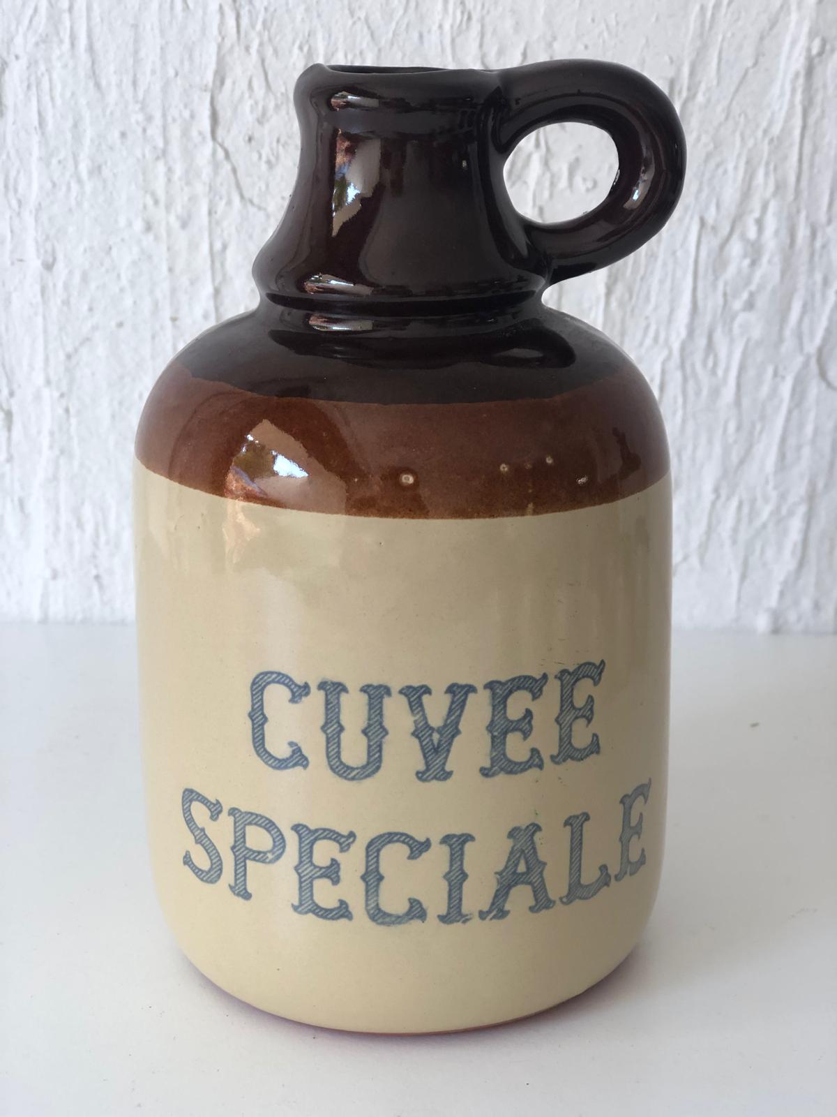 SERVICE Cuvée Spécial Liqueur.