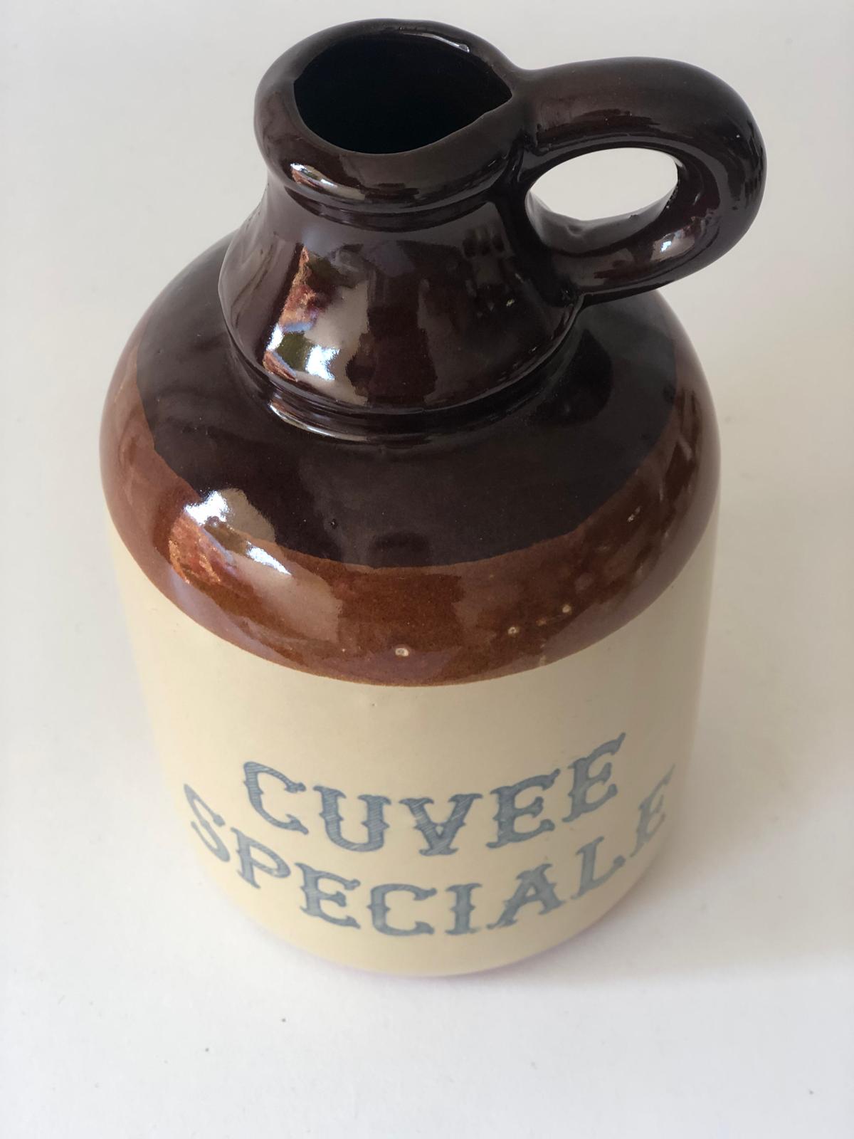 SERVICE Cuvée Spécial Liqueur.