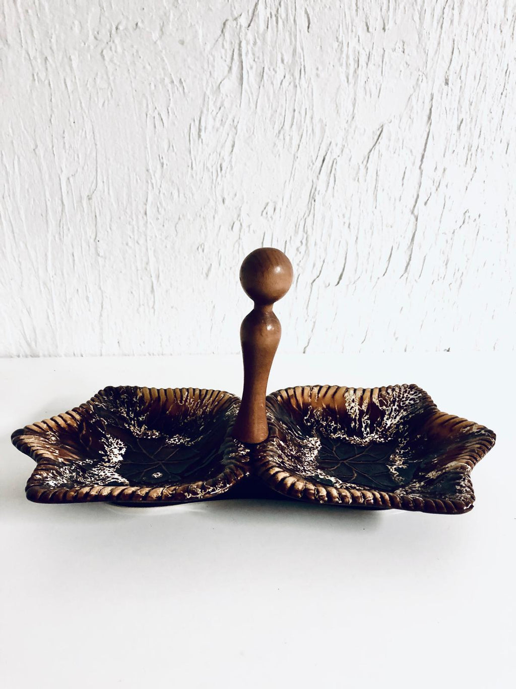 PLAT PRESENTATION APERITIF Signé VALLAURIS V