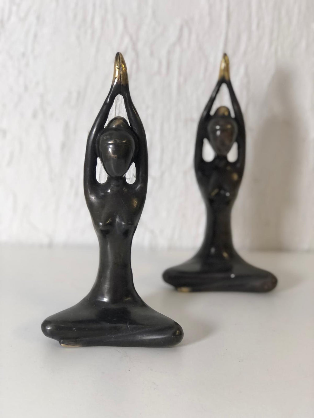 STATUT YOGI BUTTERFLY Lotus